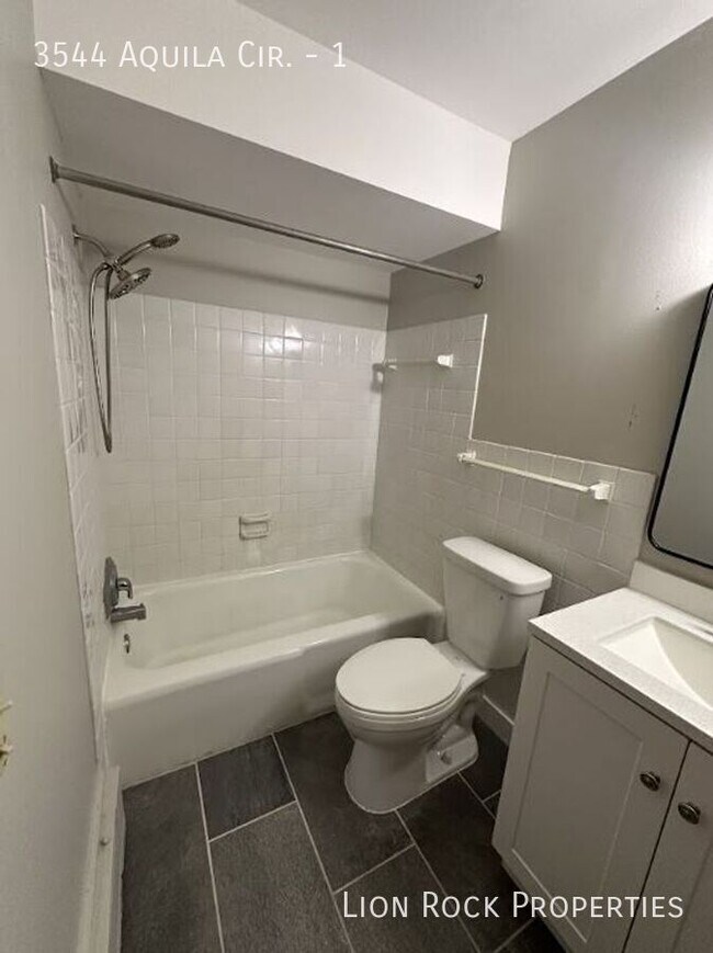 Building Photo - 3544 Aquila Cir