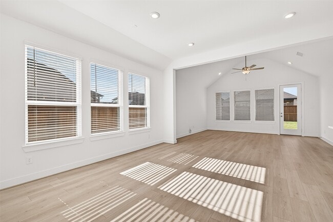 Building Photo - 4916 Northern Wds Dr