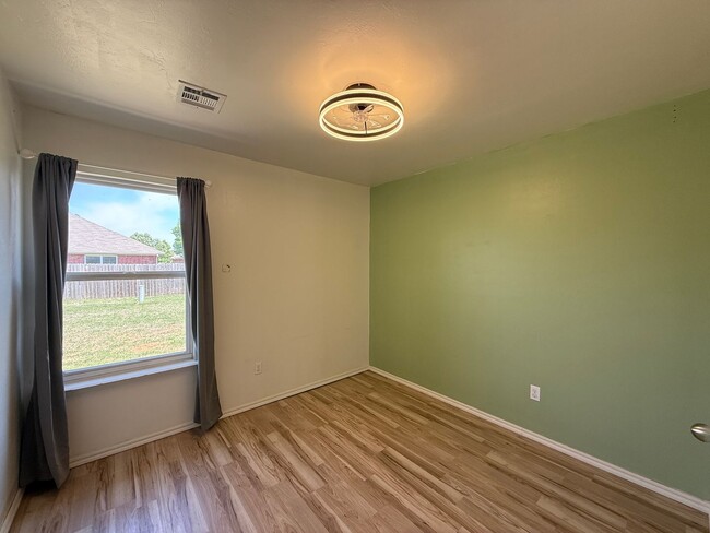 Building Photo - 11813 NW 133rd St