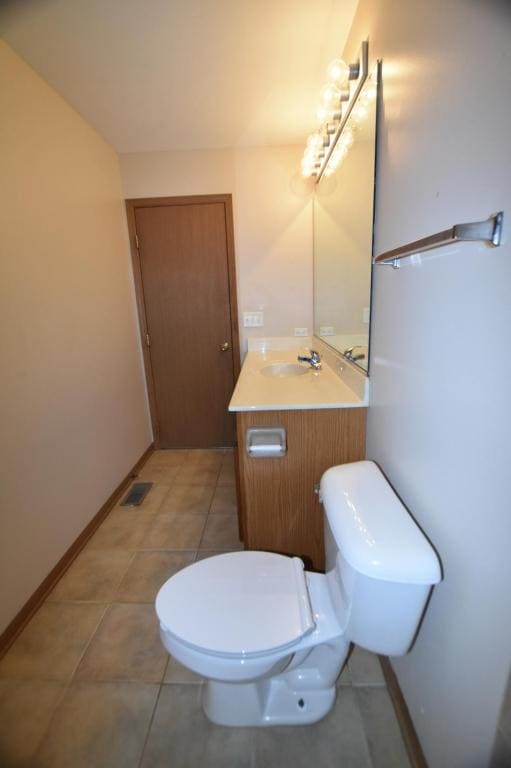 Building Photo - 24 Waterbury Cir