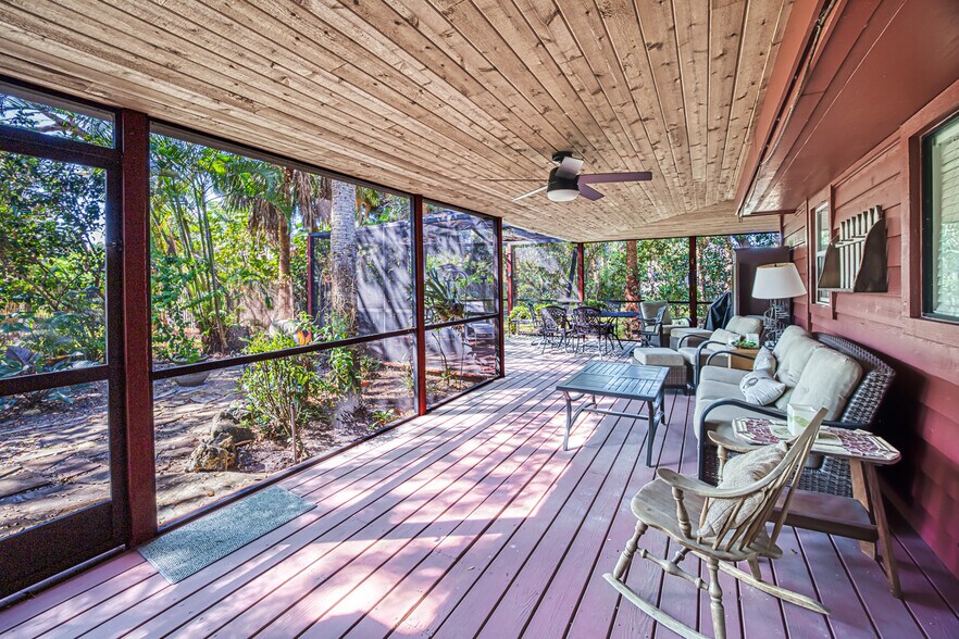 Building Photo - 2490 Outrigger Ln