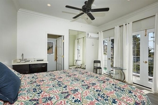Building Photo - La Jolla 3BR Home with Casita & 2-Car Garage