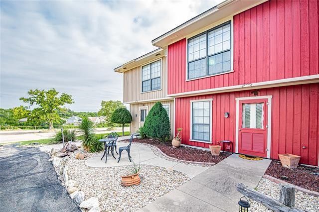 Building Photo - 6333 Kelly Dr