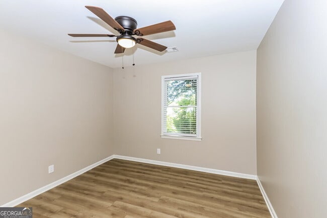 Building Photo - 1612 Carriage Hills Dr