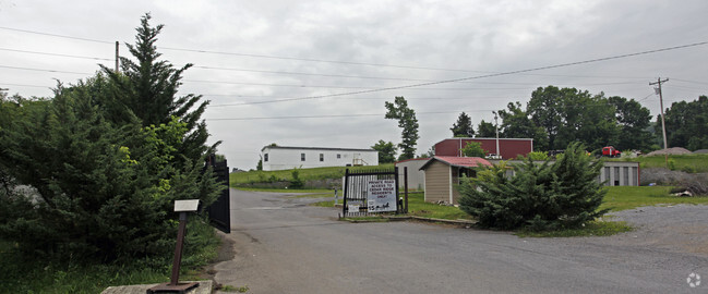 Building Photo - Cedar Ridge
