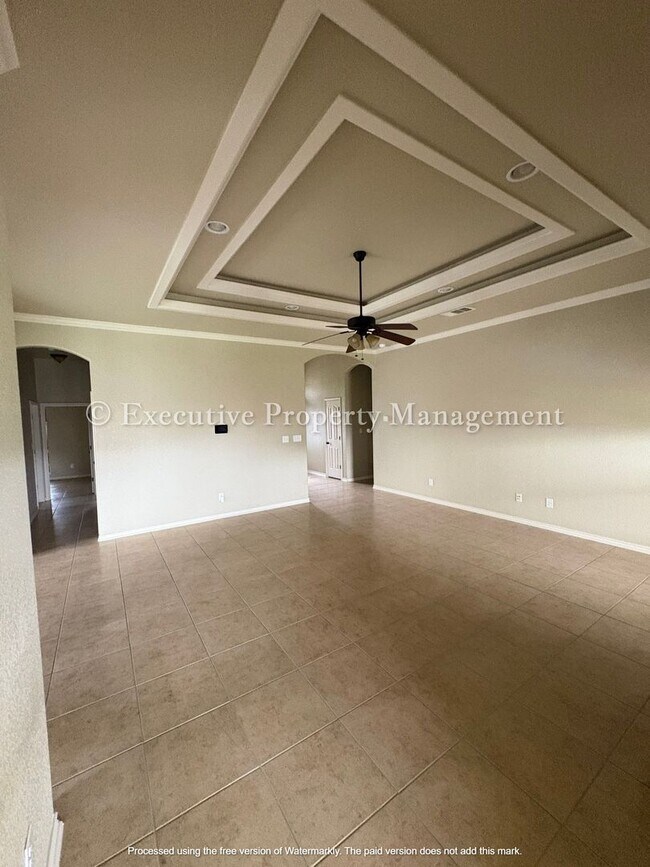 Building Photo - 2808 Natural Ln