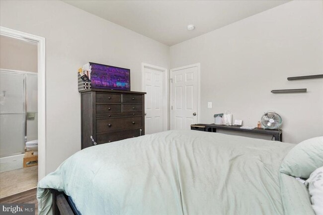 Building Photo - 267 Patchwork Dr
