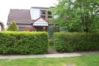 Building Photo - 1671mi