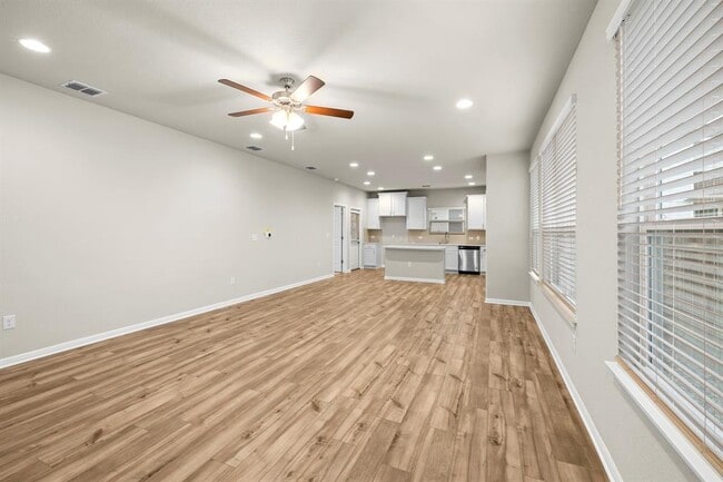 Building Photo - 1156 Autumn Heather Dr