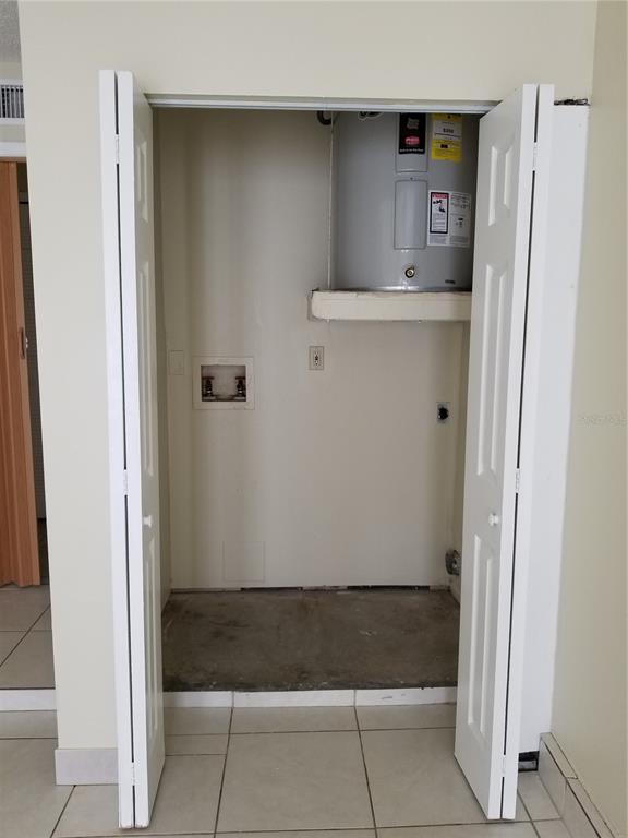 Building Photo - 8202 Broward Pl