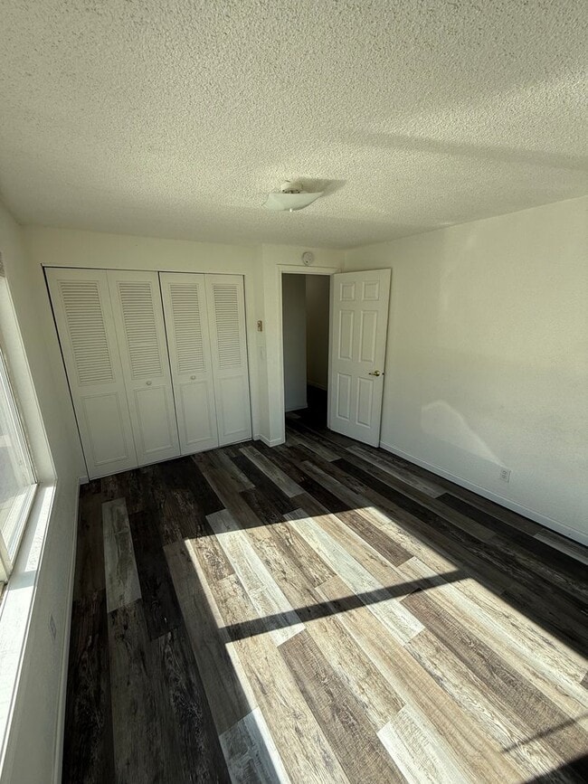 Building Photo - 2.2 Miles to Oregon Tech and Sky Lakes Med...