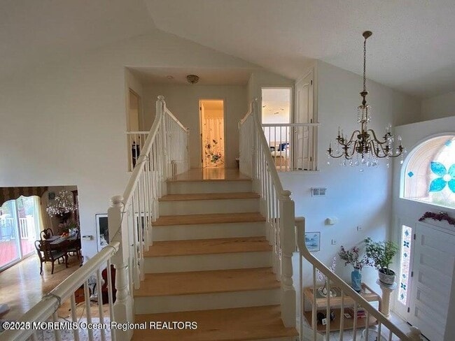 Building Photo - 85 Mira Vista Ct