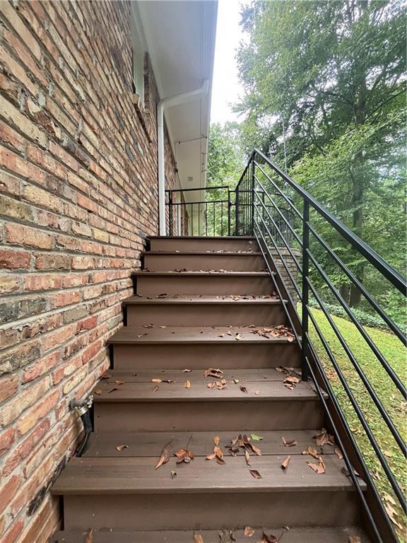 Building Photo - 2301 Echo Hills Cir NE