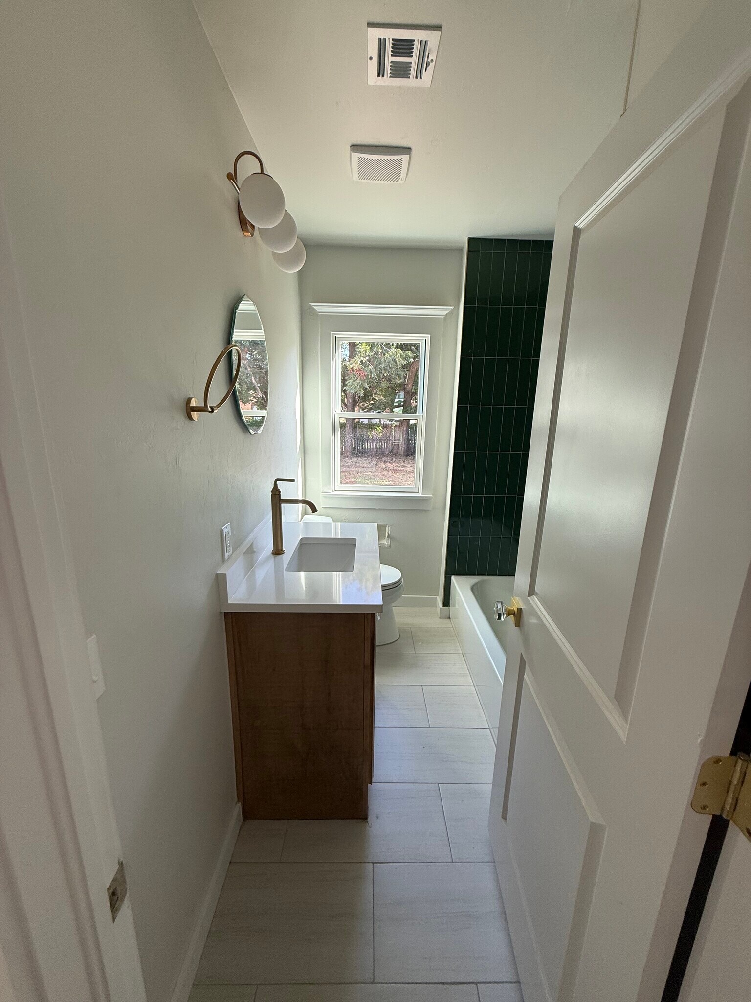 Bathroom - 822 NE 17th St