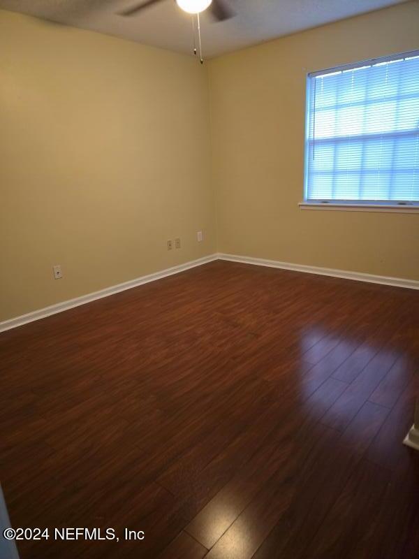 Building Photo - 8040 Macinnes Dr E