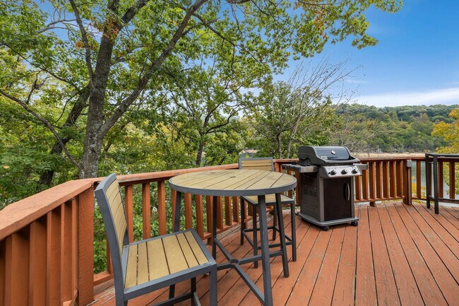 Building Photo - 814 County Rd 1524