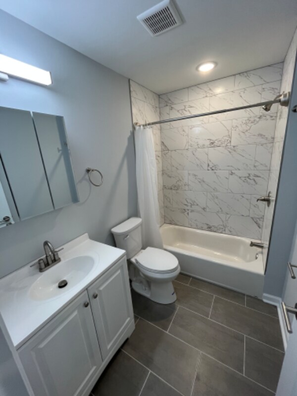 Building Photo - 4107 W Girard Ave