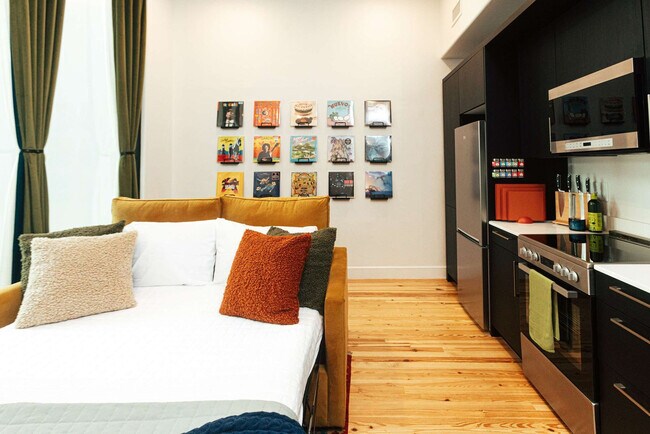 Building Photo - 1911 3rd Ave N