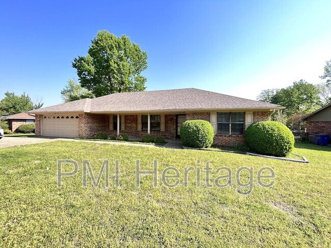 Building Photo - 3101 Brooken Hill Dr