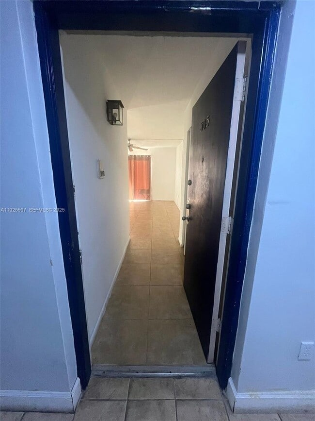 Building Photo - 4301 NW S Tamiami Canal Dr