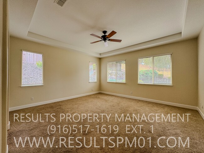 Building Photo - Luxury Whitney Oaks Retreat – Private Gated Community in Rocklin