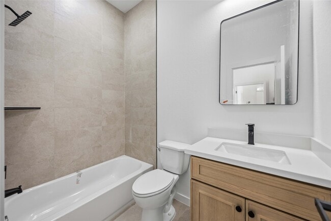 Building Photo - 9019 Comal St