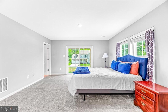 Building Photo - 43871 Eucalyptus Way