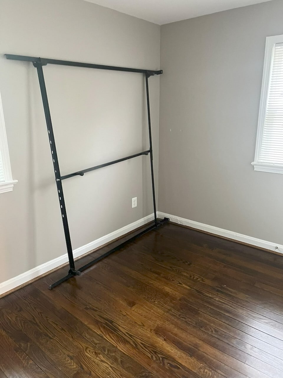 Building Photo - 2430 Iverson St