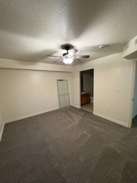 Building Photo - 1217 W 110 N