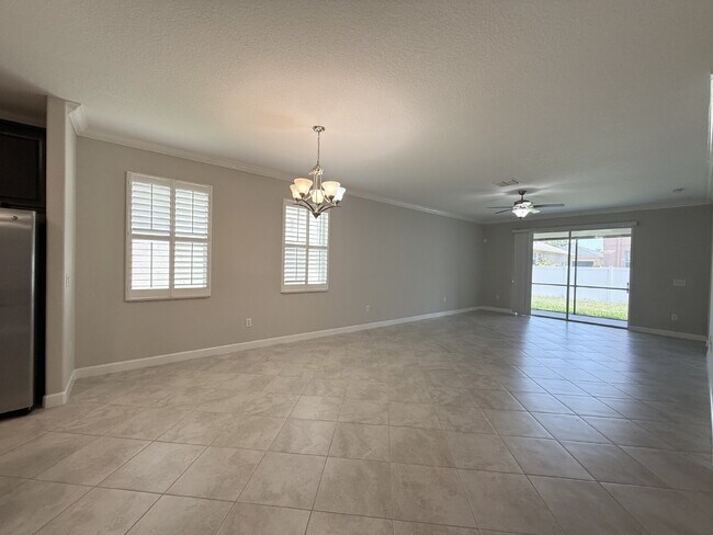 Building Photo - 2380 Bartolo Dr