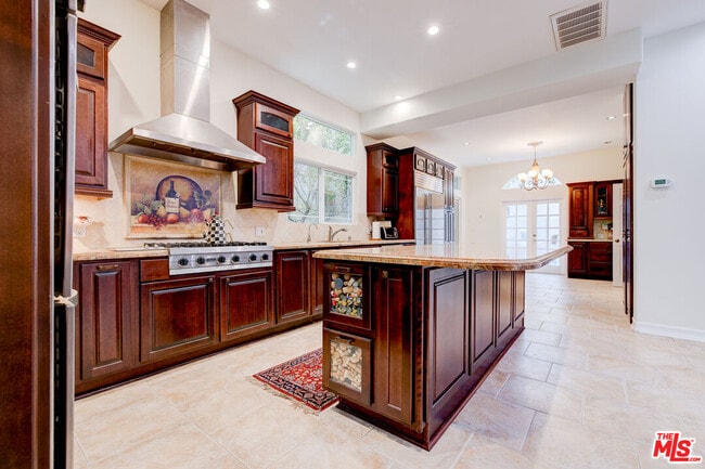 Building Photo - 12219 Darlington Ave