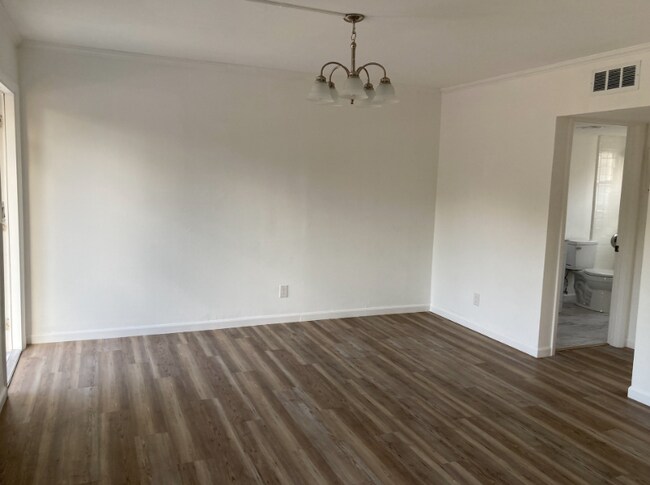 Building Photo - 1896 40th Ave