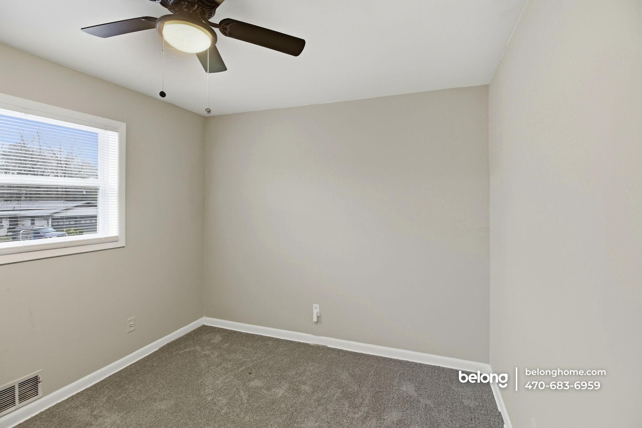 Building Photo - 2403 Tiffany Pl