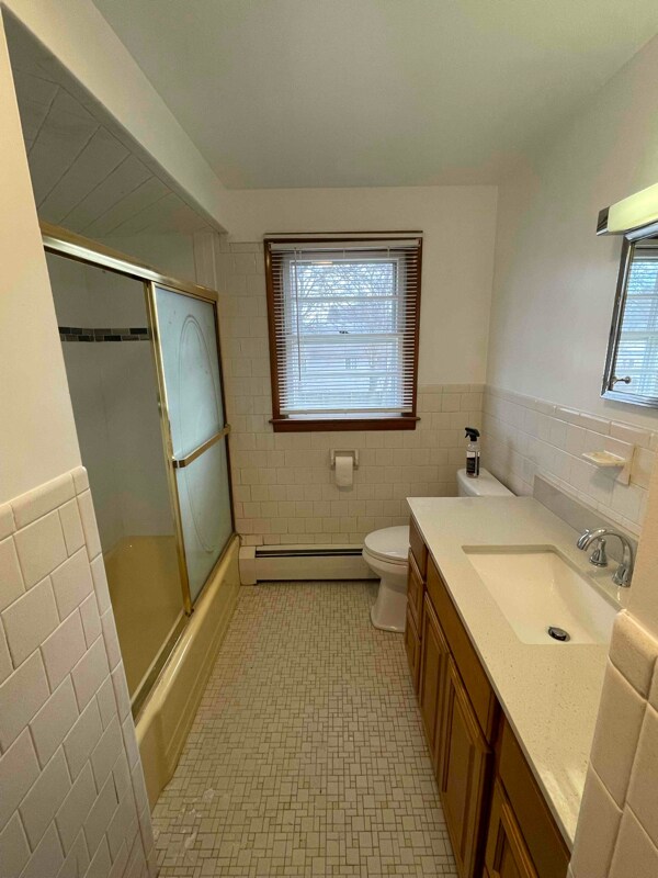 Building Photo - 53 Victoria St