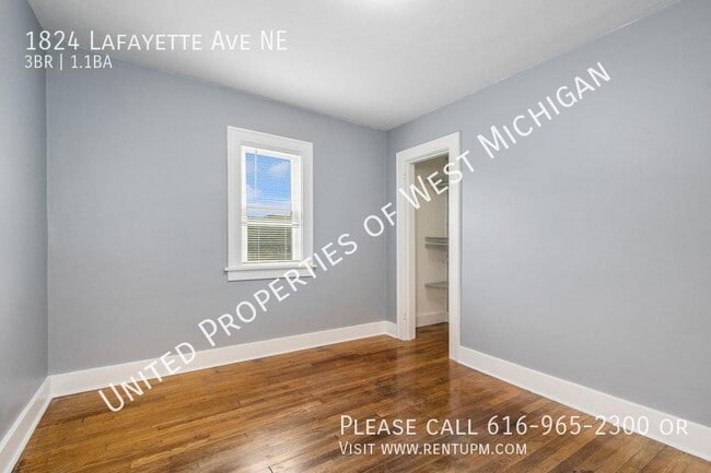 Building Photo - Available Now | Recently Renovated 3 Bedro...