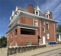 Building Photo - 1500 Amanda St