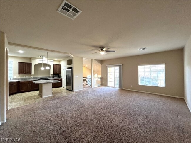 Building Photo - 6789 Flamenco Ct