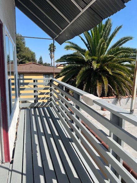 Building Photo - 6214 Holly Mont Dr