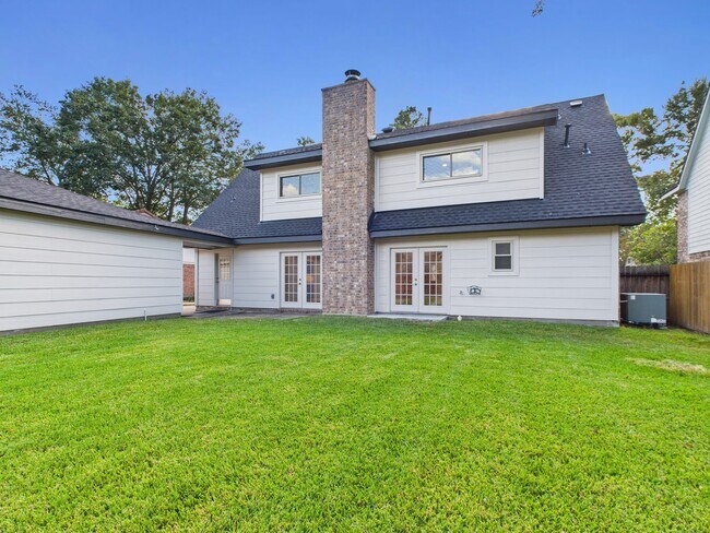 Building Photo - 3018 Highland Laurels Dr