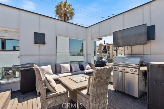 Building Photo - 3410 Hermosa Ave