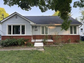 Building Photo - 3220 Avondale Ave