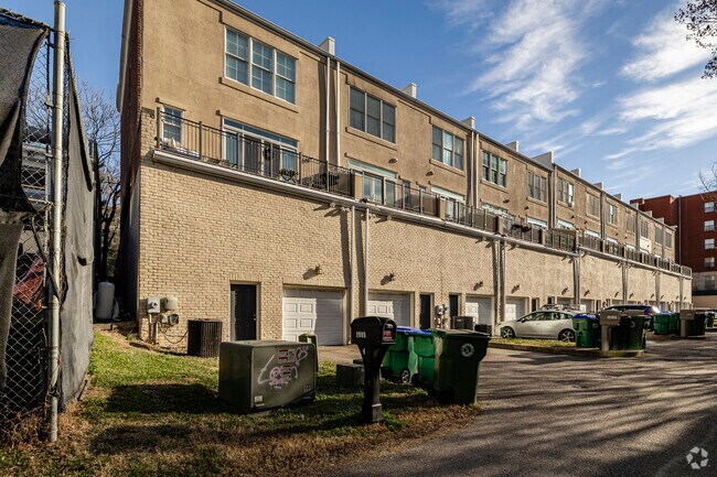 Building Photo - Cutters Ridge