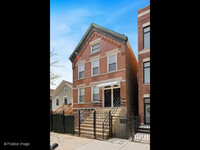 Building Photo - 1242 N Greenview Ave