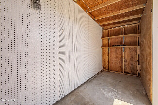 Building Photo - 8501 E Roanoke Ave