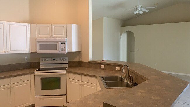 Building Photo - Dive Into Comfort – Home with Pool , Speci...