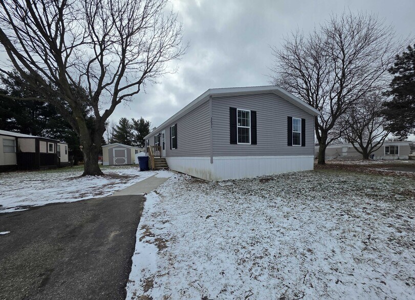 Building Photo - 3631 Juniper St