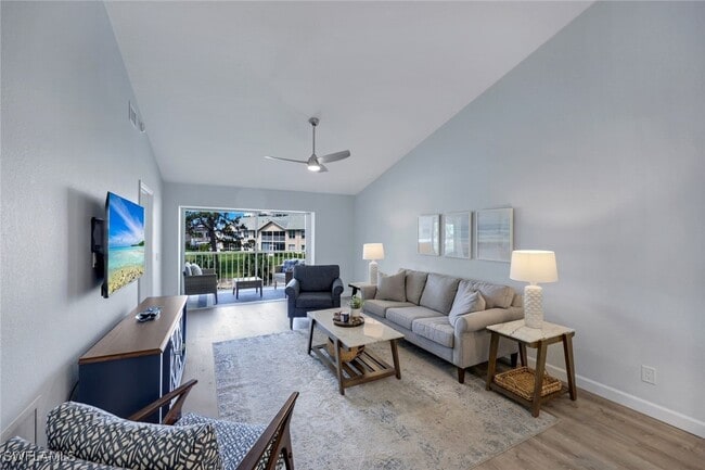 Building Photo - 774 Wiggins Lake Dr