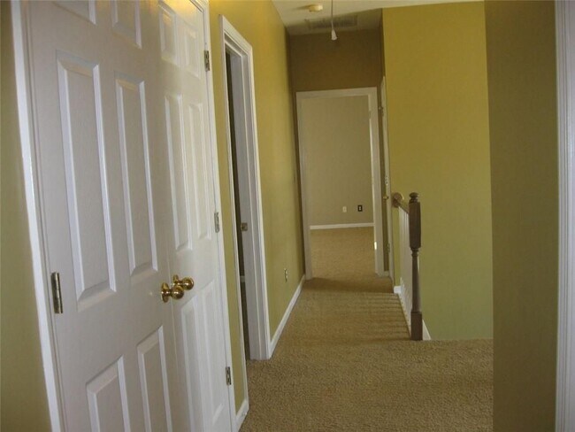 Building Photo - 5465 Derby Chase Ct