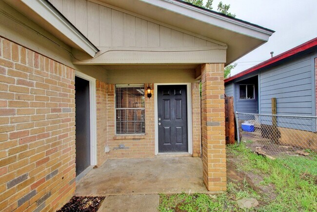 Building Photo - 409 Blackson Ave