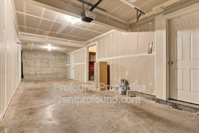 Building Photo - 8630 SW 147th Terrace